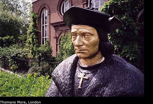 Statue of Thomas More, London, UK